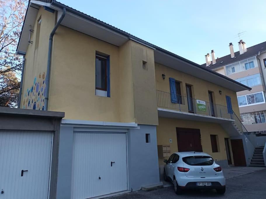 Appartement Duplex Avec Garage Annecy Centre Et Lac Exterior foto